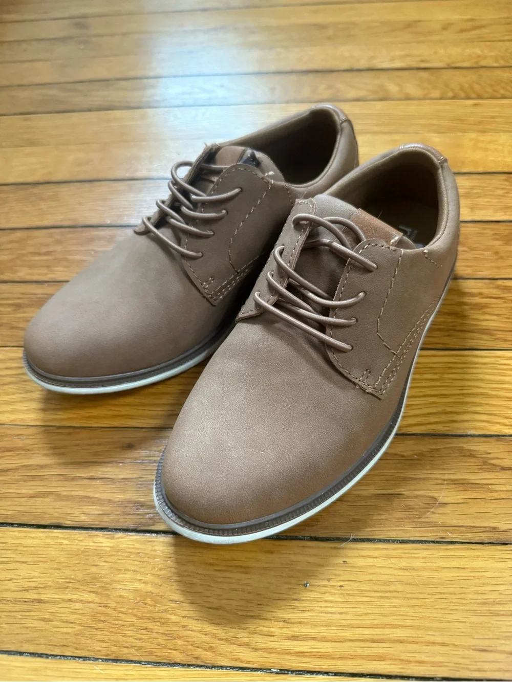 Kids Casual Lace-Up Shoes in Brown